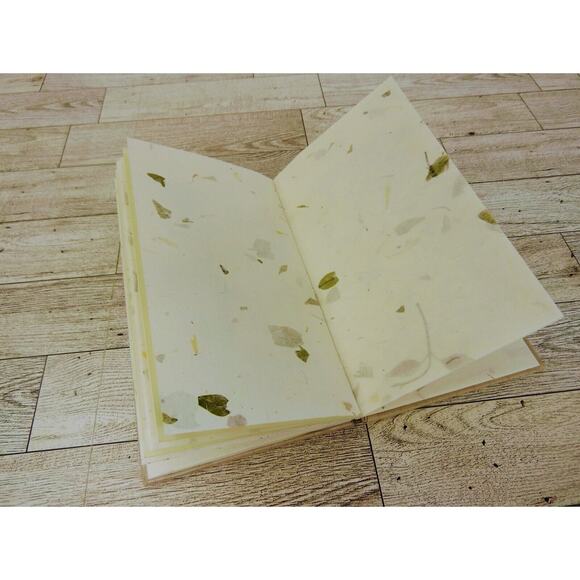 Handmade Flower Pages Annual Tree Ring Journal Diary Notebook Hardcover NICE - Picture 4 of 16